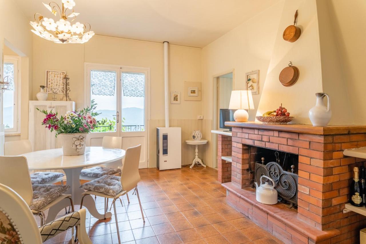 Apartmán Sassi Scritti - Acero Montano Montefegatesi Exteriér fotografie